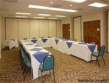 Howard Johnson By Wyndham Hotel 2*