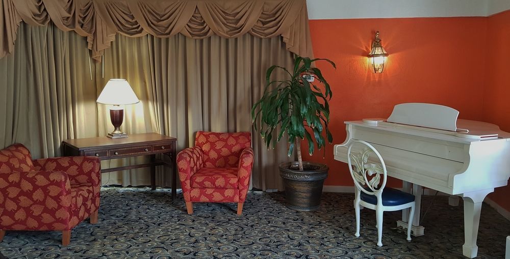Hotel Howard Johnson By Wyndham 2*